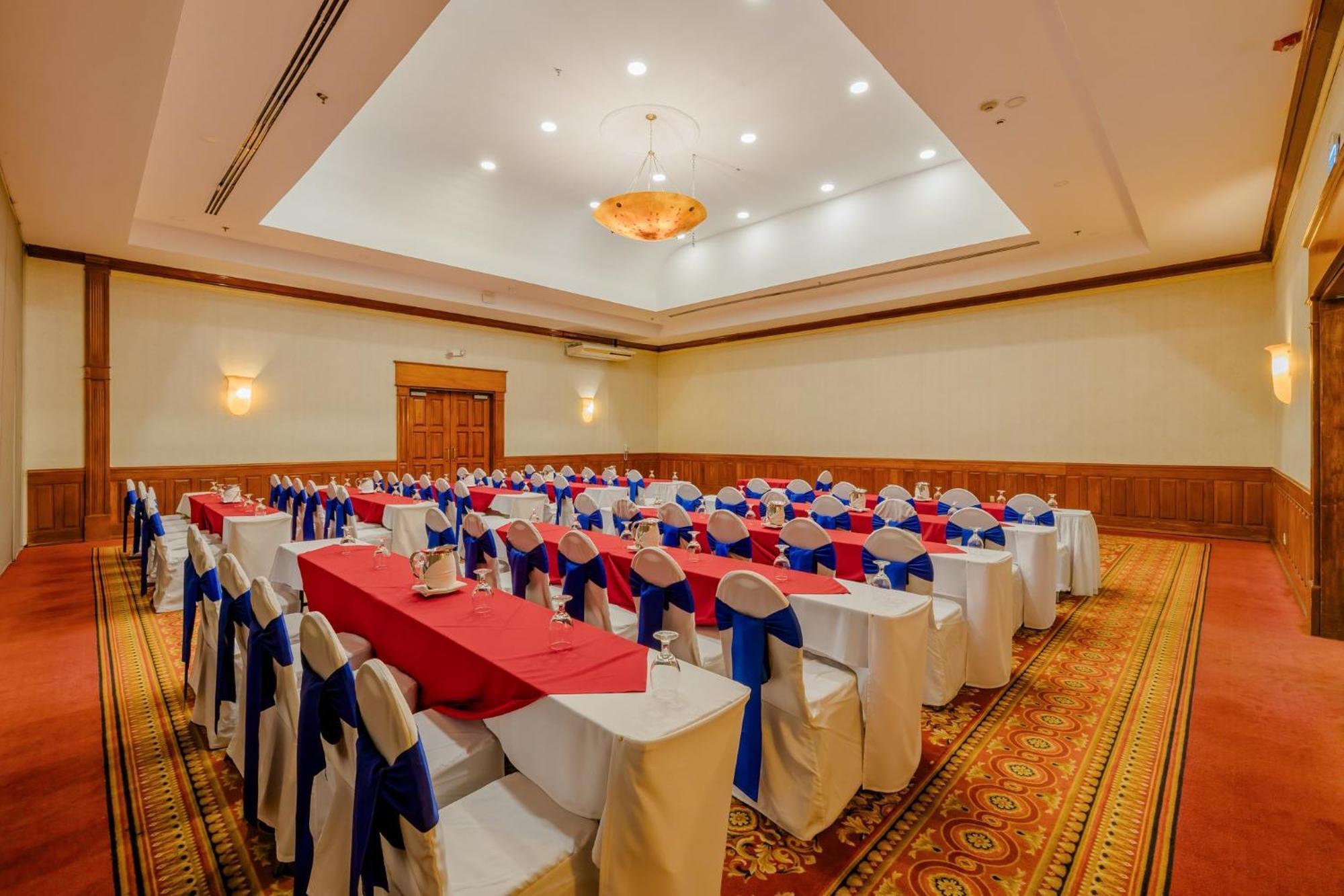 Holiday Inn Convention Center By Ihg Манагуа Екстер'єр фото